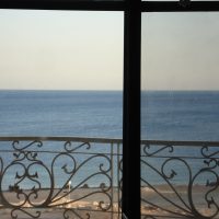 2 bedrooms flats for rent sea view in Montazah